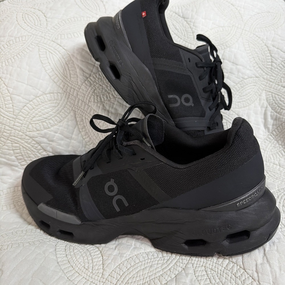 On Cloudpulse Black Eclipse Speedboard Men's Sz 13 Training Hiking Active Shoes
